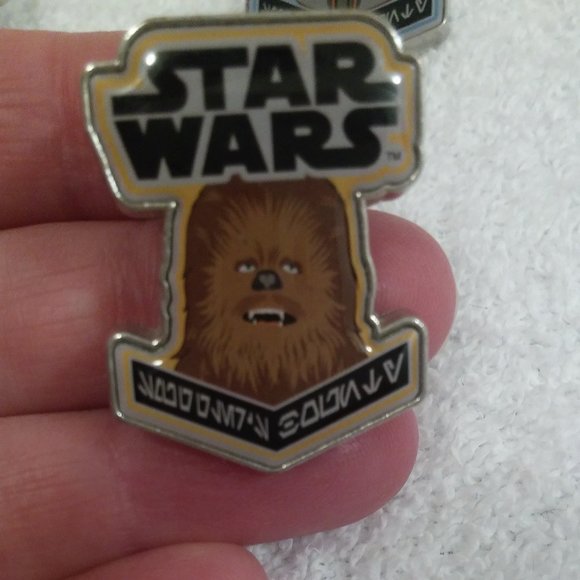 *FINAL PRICE*Funko Star Wars Pins Set of 5 - Picture 3 of 7